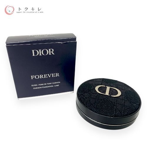 Dior ディオールスキン フォーエヴァー クッション ケース エンブロイダード カナージュ